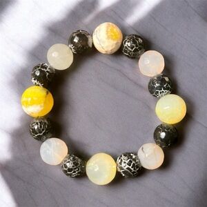 Elegant Yellow and Black Agate Beaded Bracelet